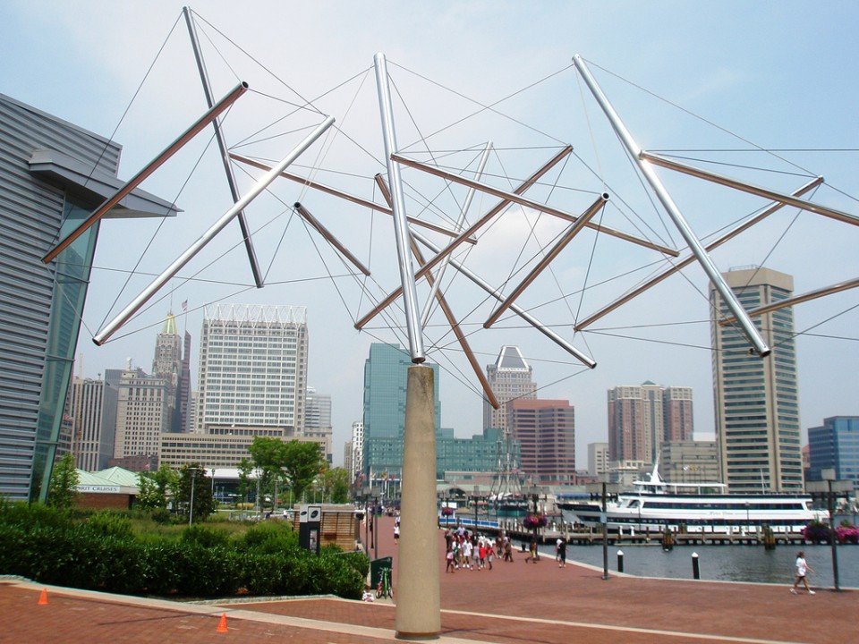 Tensegrity Structures And Their Application To Architecture